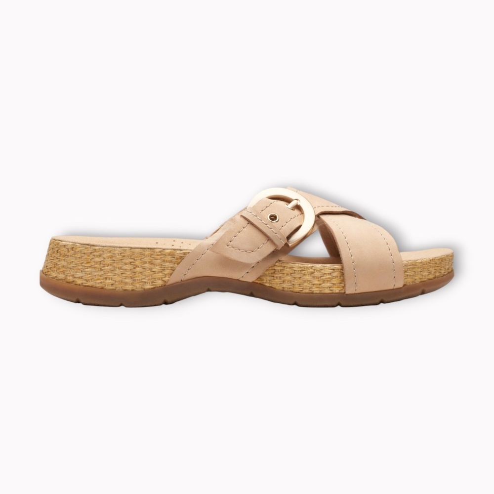 Womens Clarks Reileigh May Sandal in Beige Nubuck. 26178003